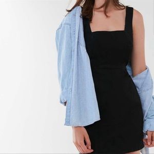 URBAN OUTFITTERS BLACK DENIM DRESS MINI